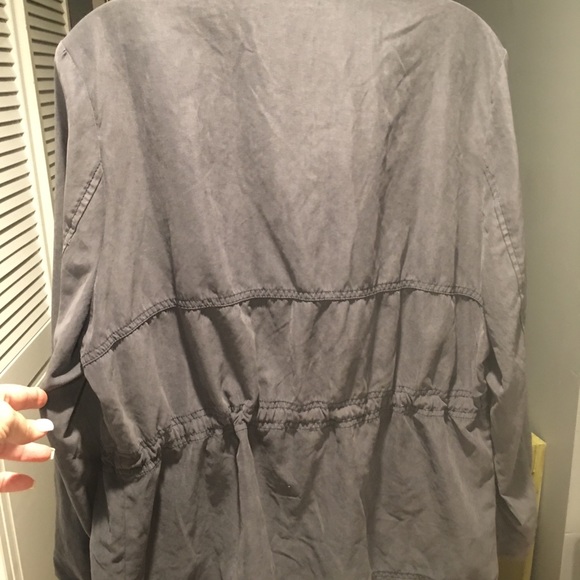 Jacket - Picture 2 of 3